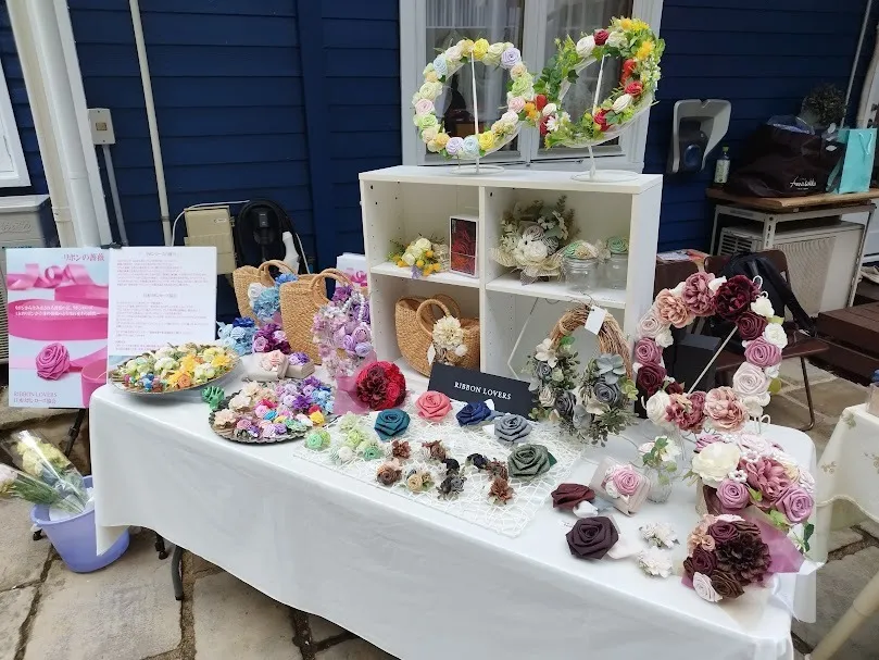 【リボンの薔薇】獅子ヶ丘オープンガーデン